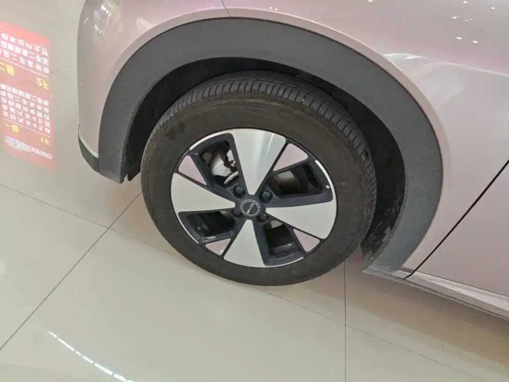 BYD Dolphin 2023 — фото 23
