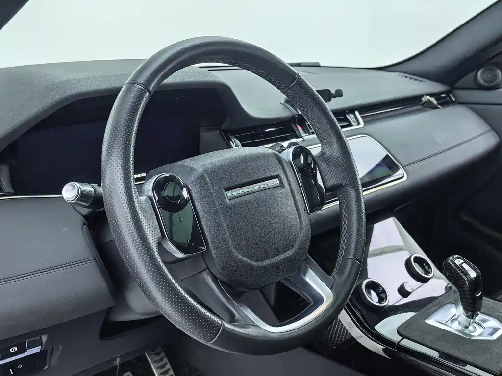 Land Rover Range Rover Evoque 2021 — фото 15