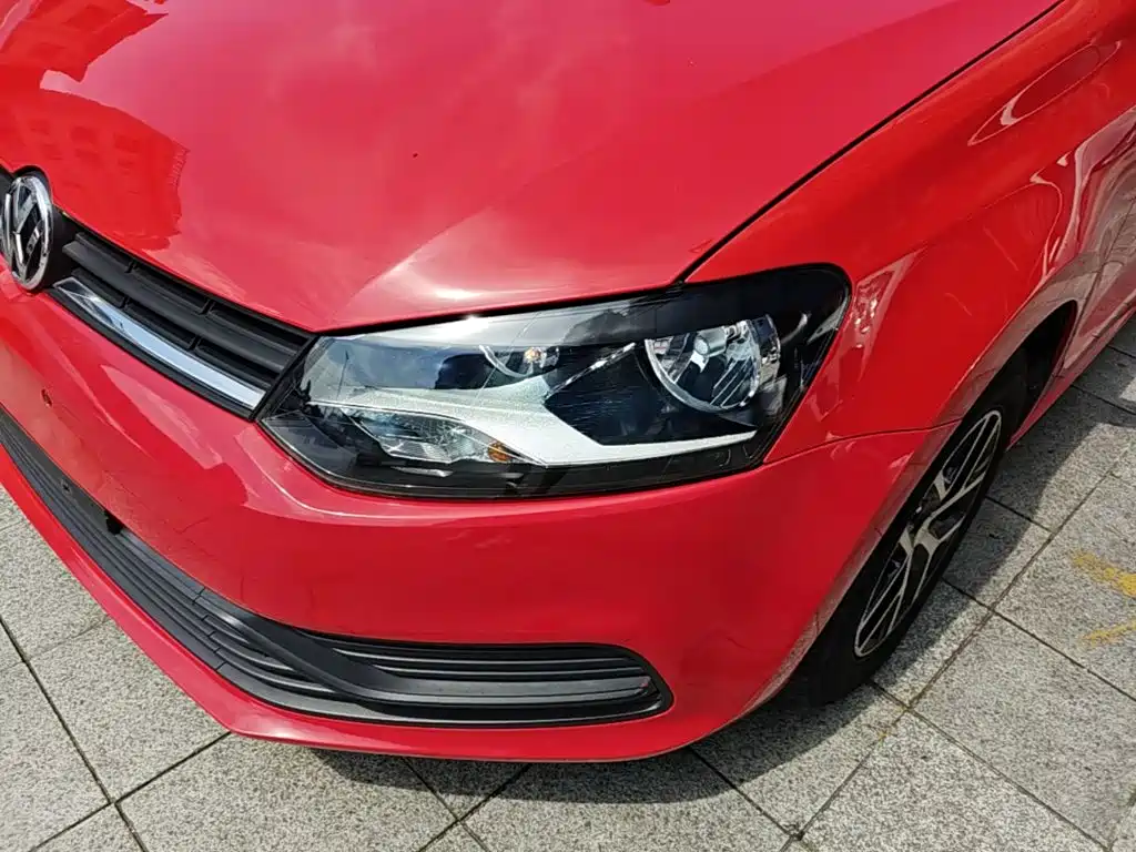 Volkswagen Polo 2017 — фото 24