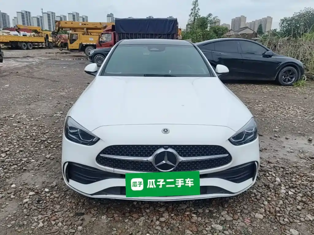 Mercedes-Benz C-Class 2022