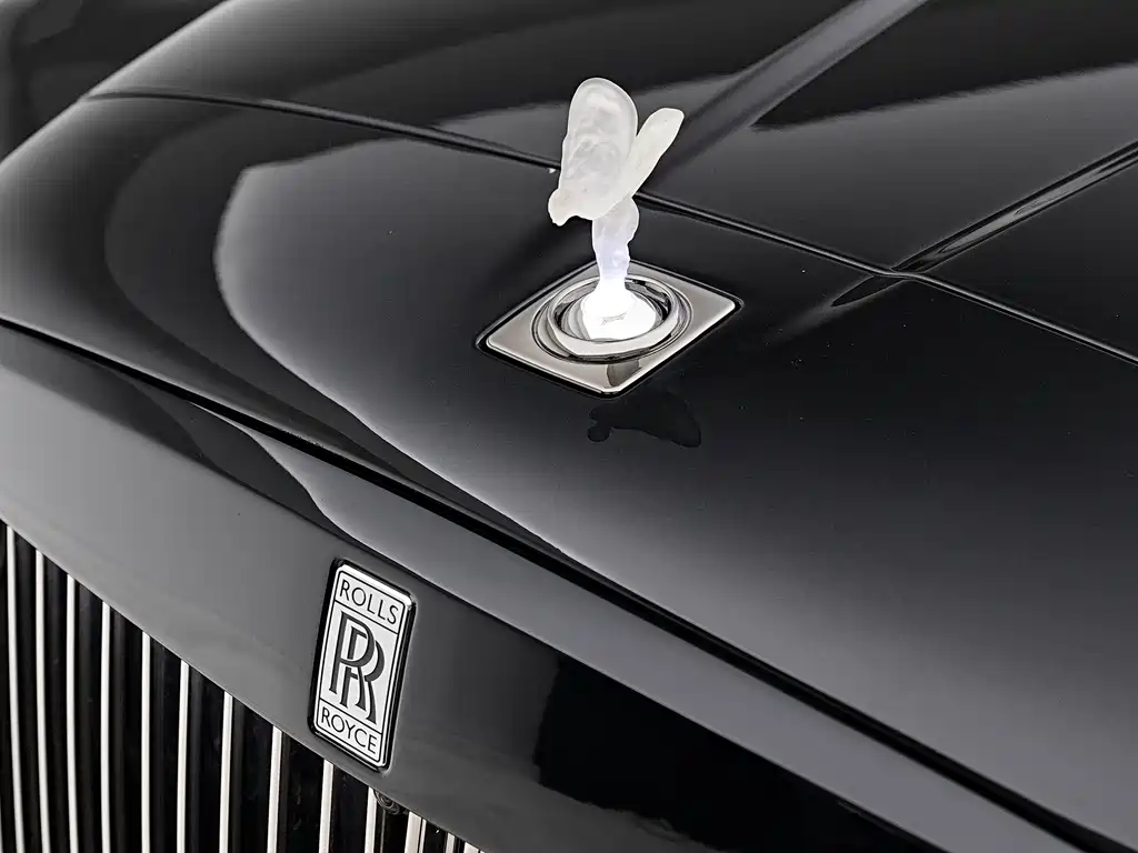 Rolls-Royce Cullinan 2019 — фото 9