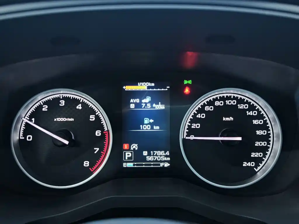 Subaru Forester 2022 — фото 21