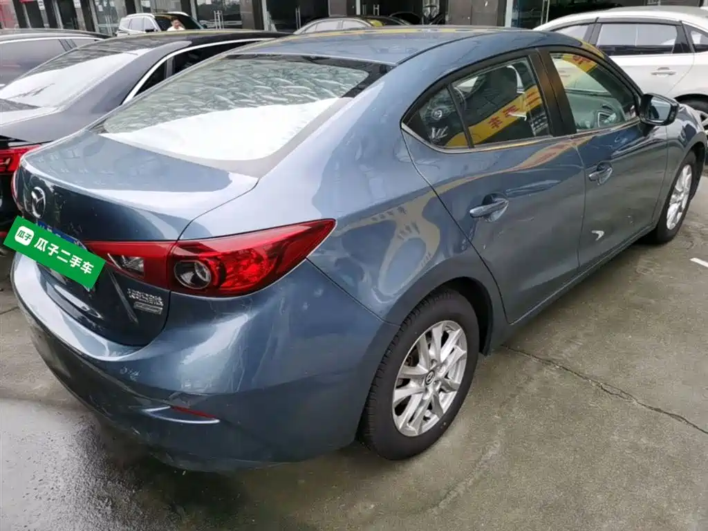 Mazda 3 Axela 2016 — фото 7