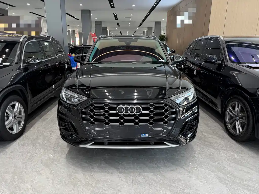 Audi Q5L 2021 — фото 2