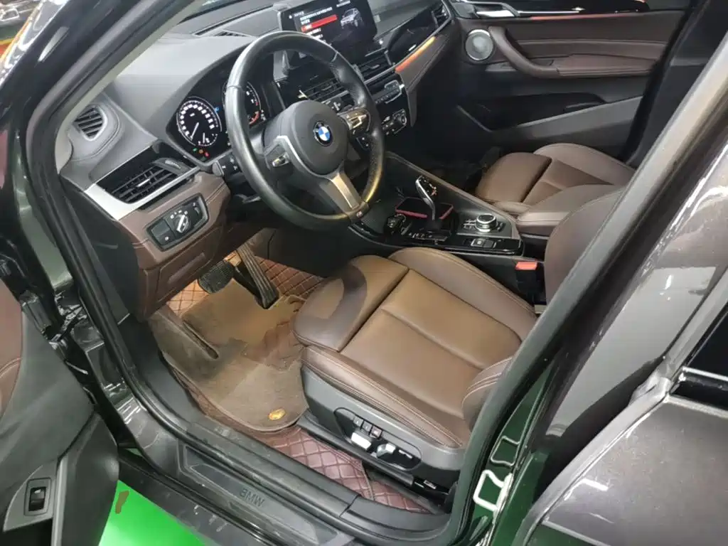 BMW X2 2022 — фото 15