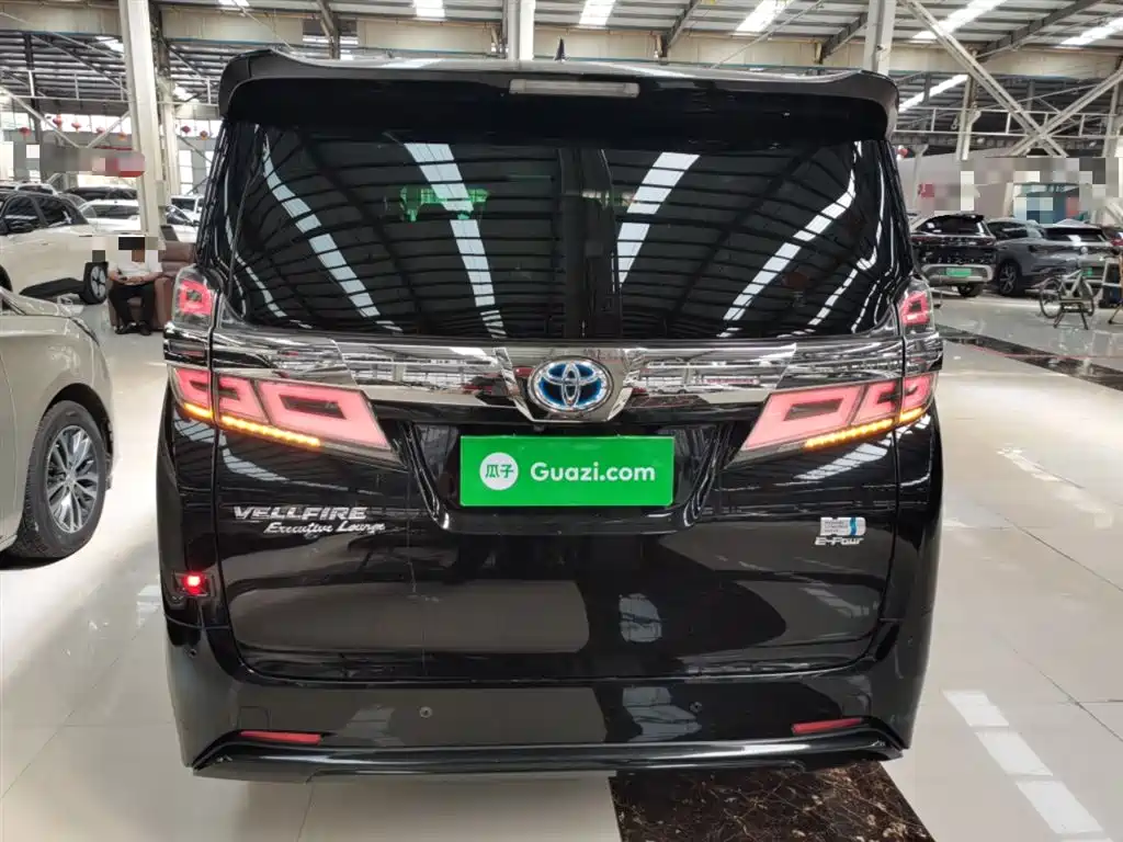Toyota Vellfire 2021 — фото 4