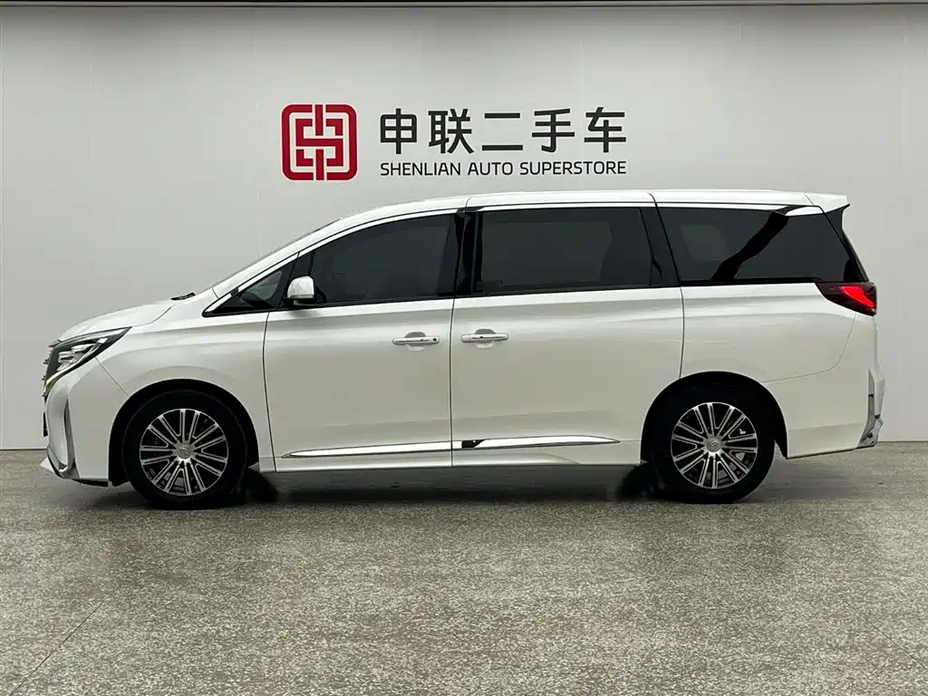 GAC Motor Trumpchi M8 2022 — фото 4