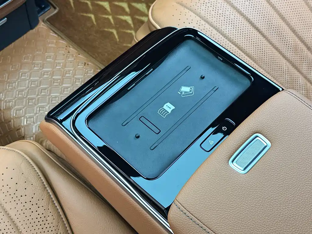 Mercedes-Benz S-Class 2021 — фото 17