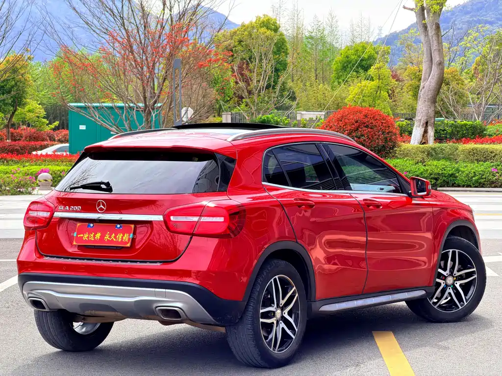 Mercedes-Benz GLA 2015 — фото 13