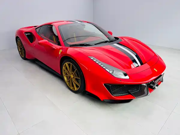 Ferrari 488 2019