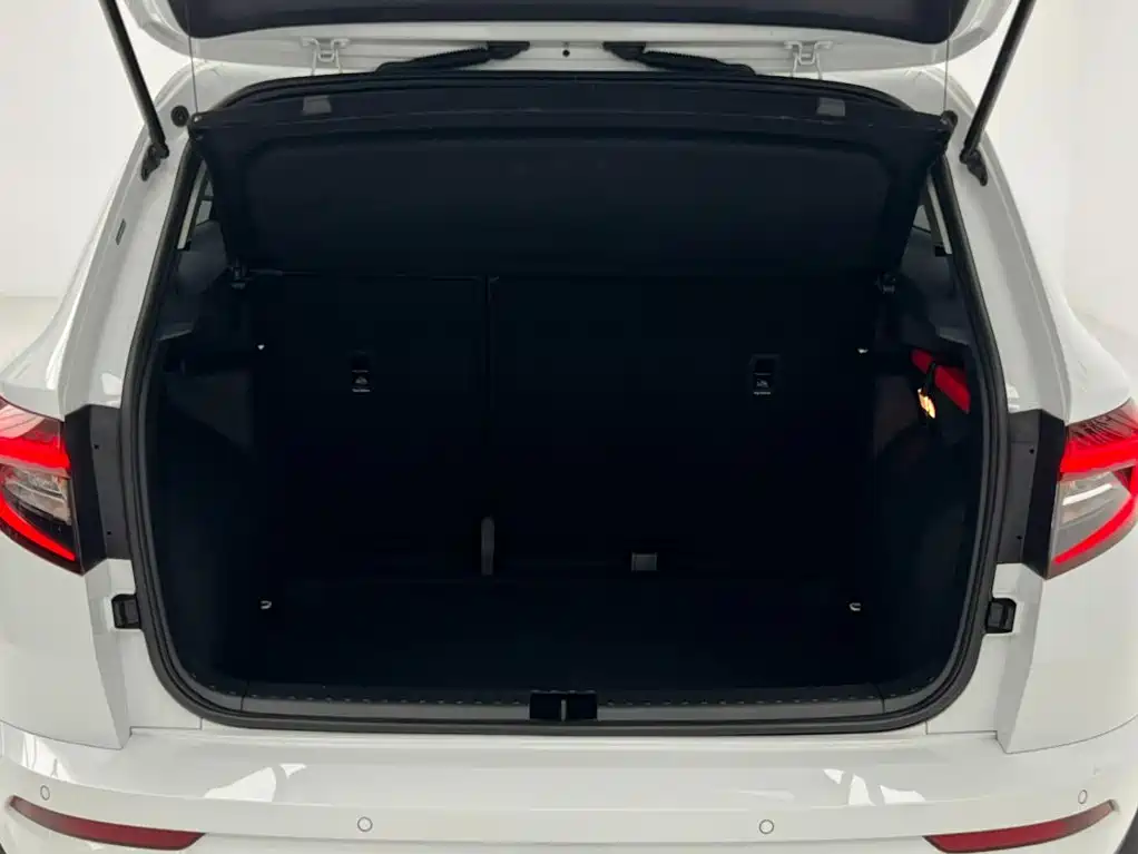 Skoda Karoq 2023 — фото 19