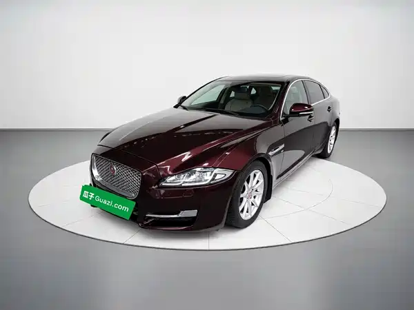 Jaguar XJ 2016