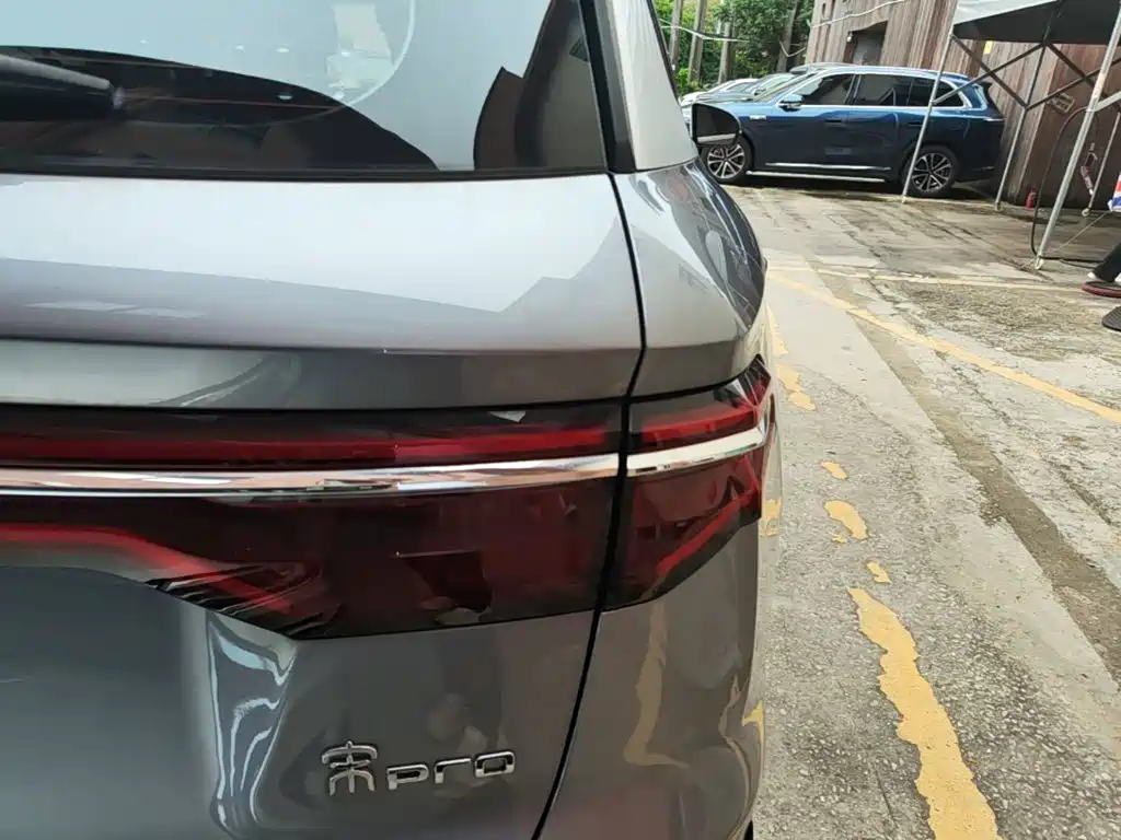 BYD Pro New Energy 2022 — фото 8