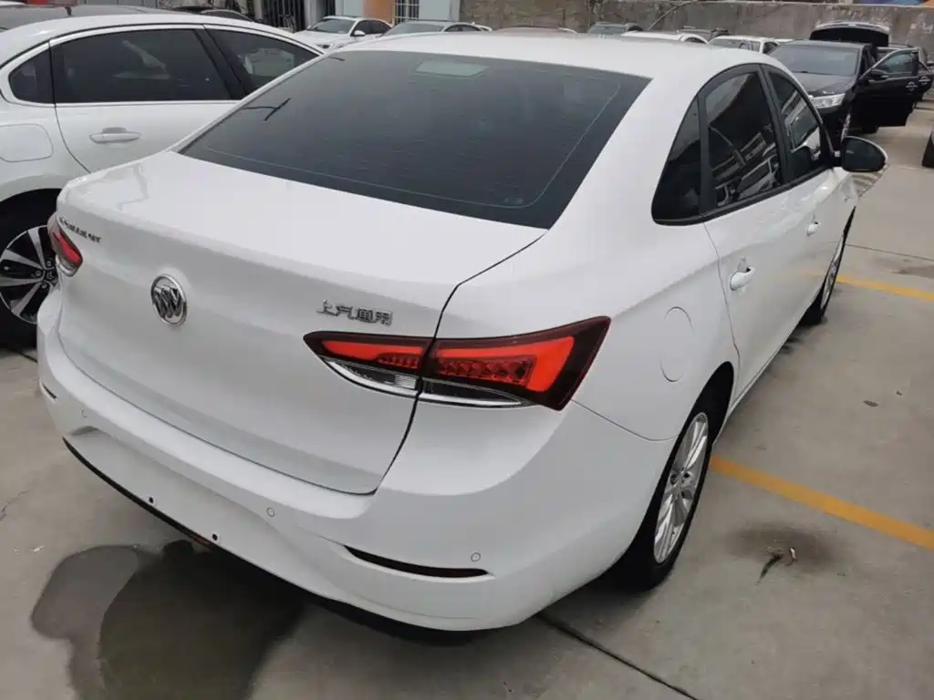 Buick Excelle 2021