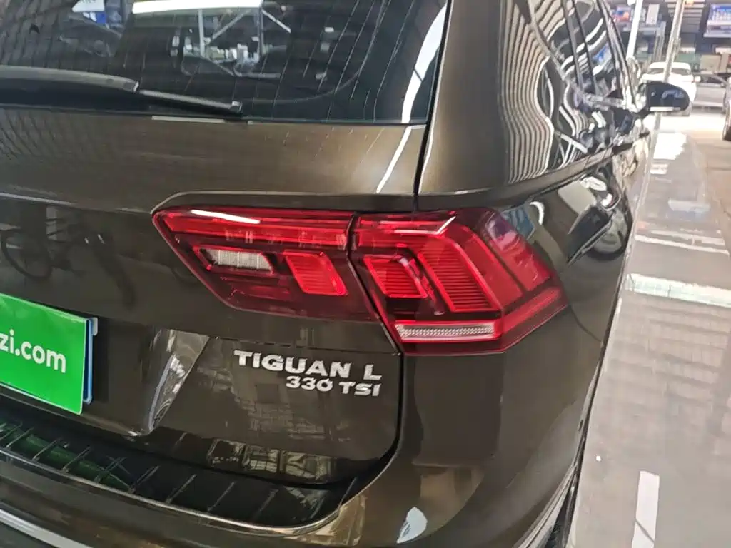 Volkswagen Tiguan L 2019 — фото 8