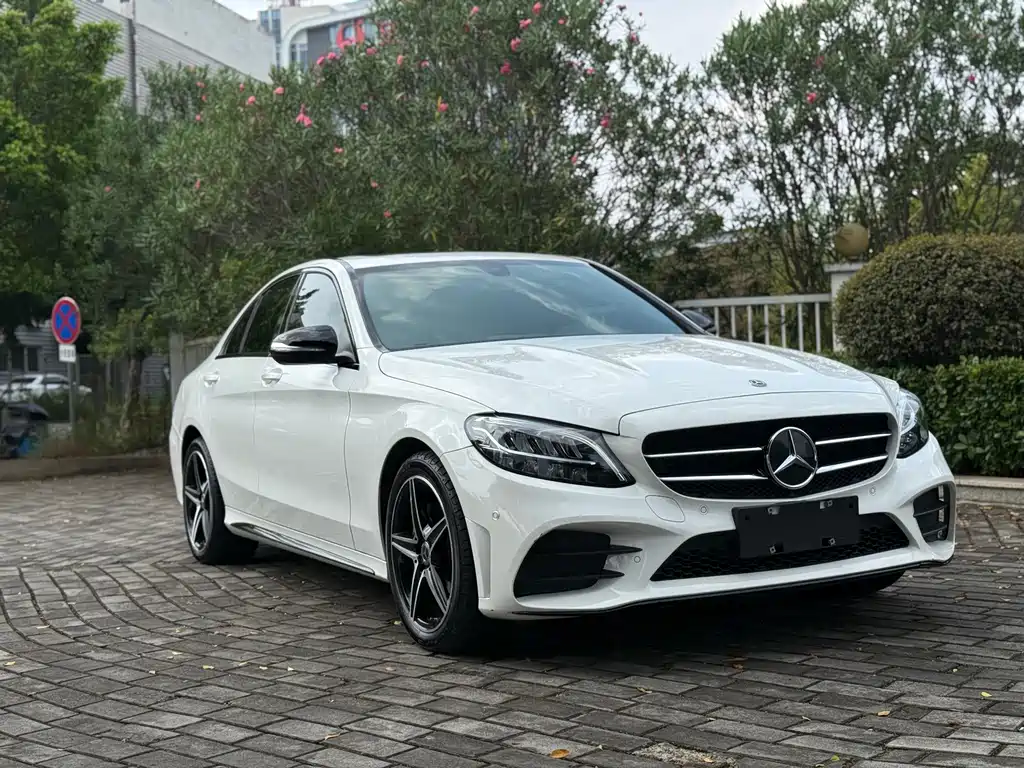 Mercedes-Benz C-Class 2020 — фото 3