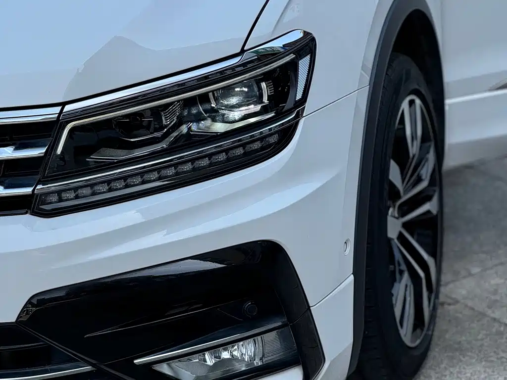 Volkswagen Tiguan L 2019 — фото 14