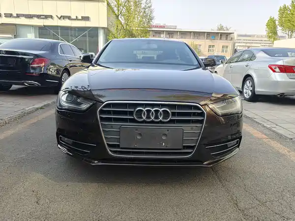 Audi A4L 2013