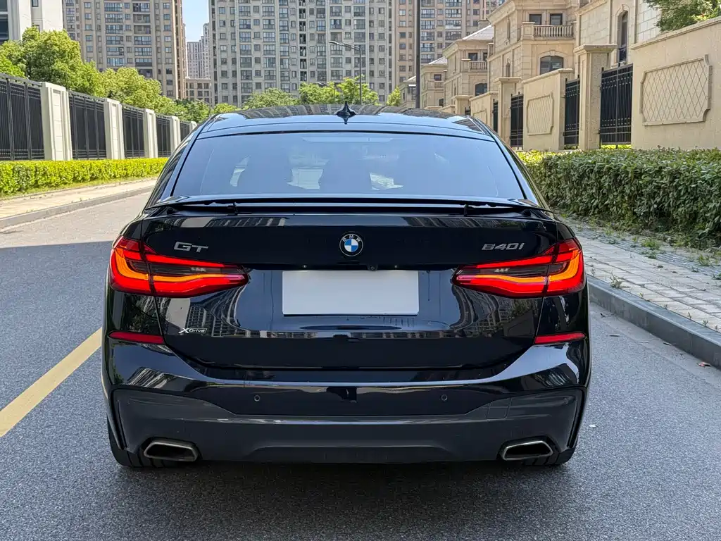 BMW 6 Series GT 2018 — фото 5