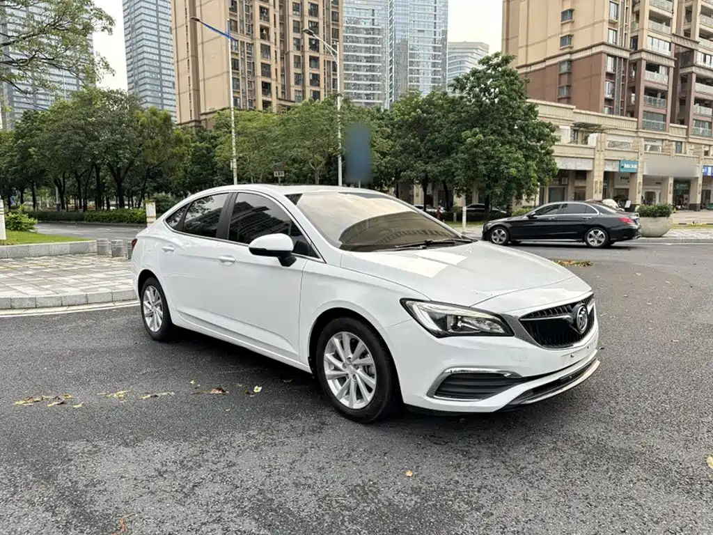 Buick Verano 2018 — фото 20