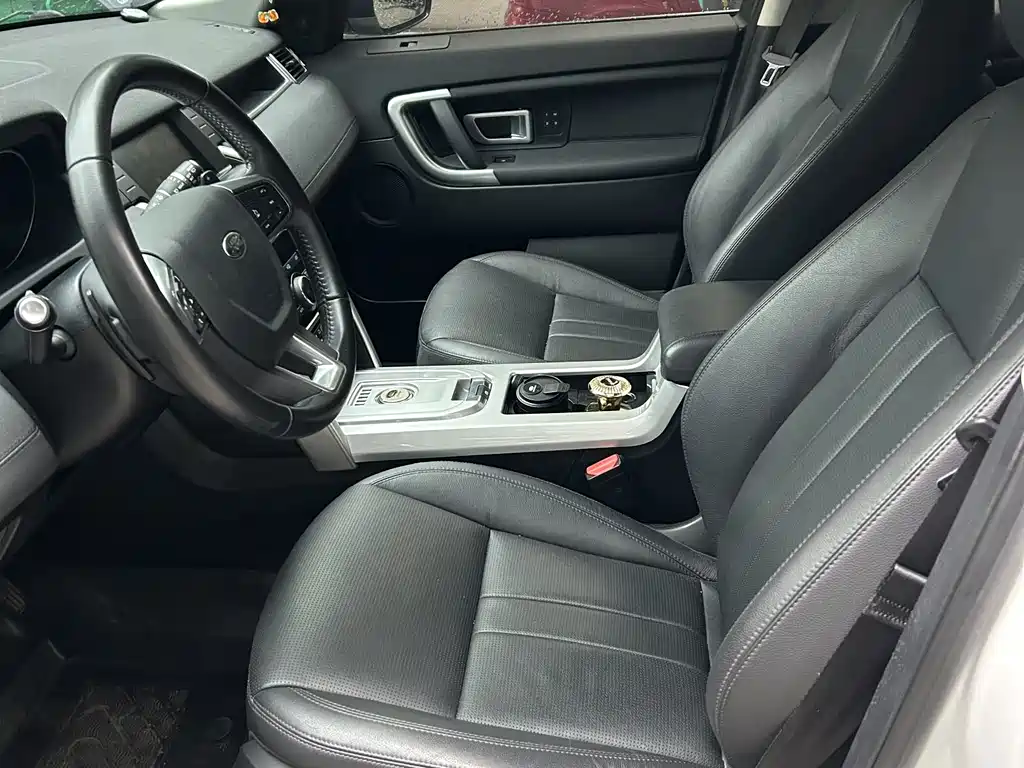 Land Rover Discovery Sport 2019 — фото 11