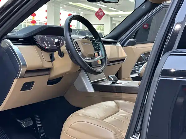 Land Rover Range Rover 2024