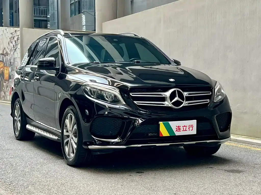 Mercedes-Benz GLE 2018 — фото 3
