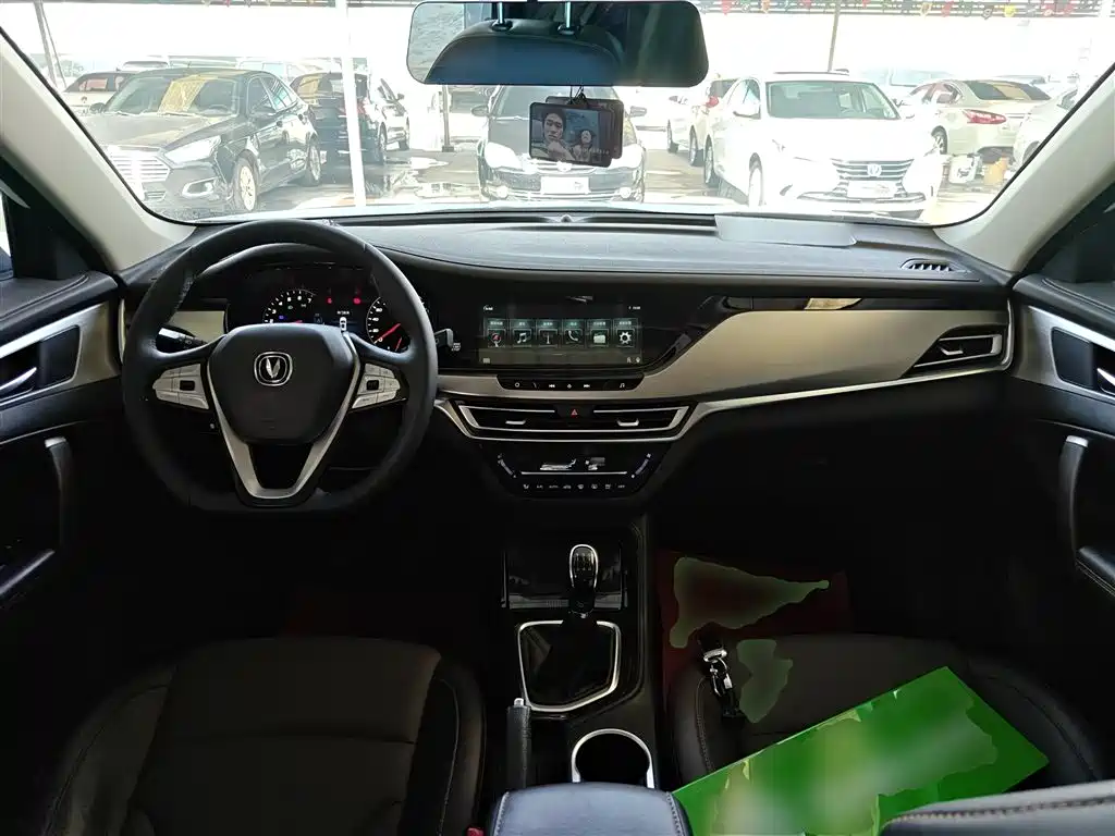 Changan CS35PLUS 2020 — фото 10