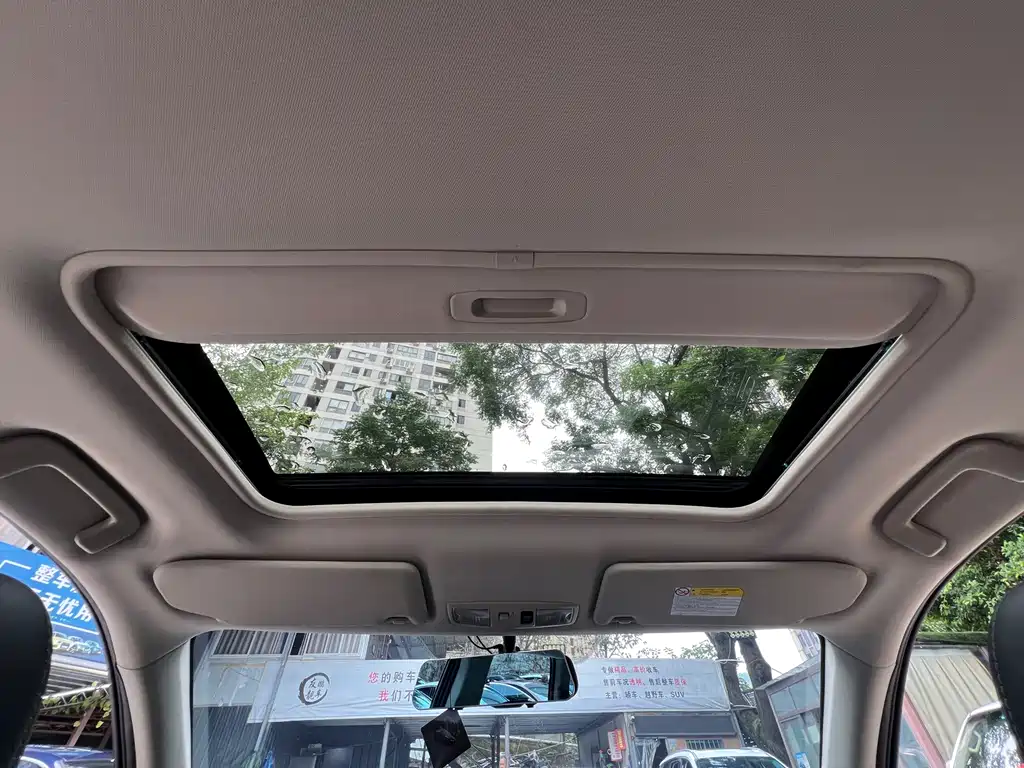 Mitsubishi Outlander 2020 — фото 16