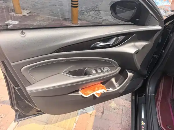 Buick Regal 2023