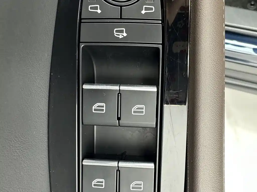 Mazda CX-30 2022 — фото 12