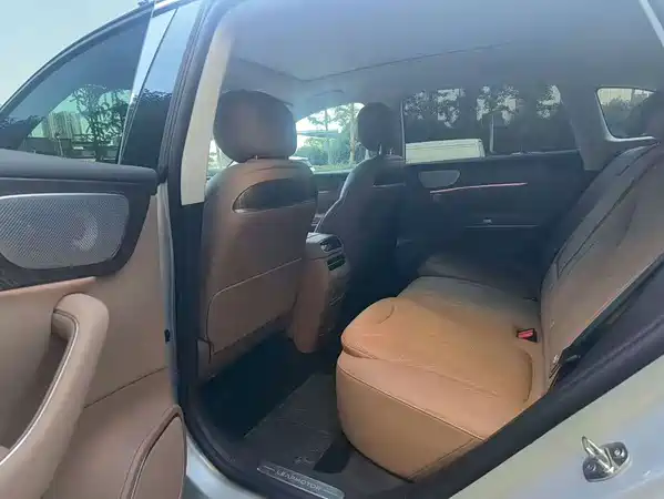 Leapmotor C11 2025