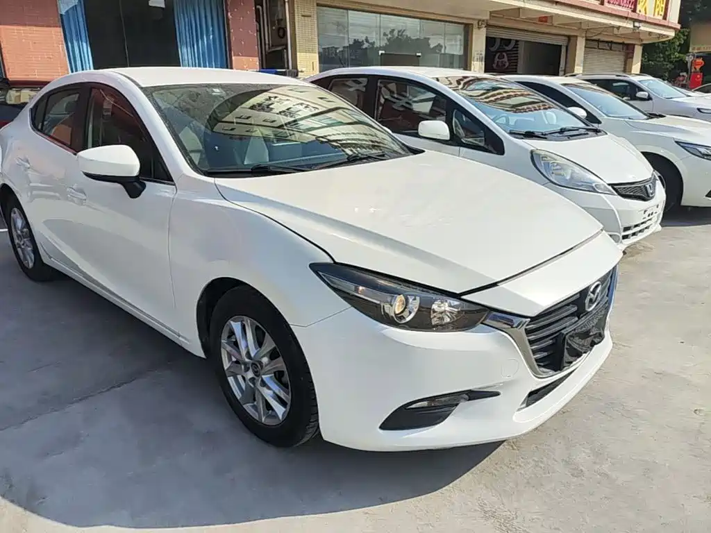 Mazda 3 Axela 2019 — фото 22
