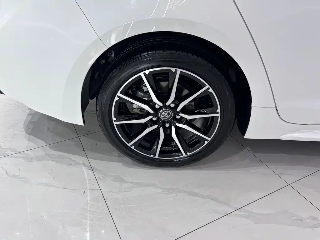 Toyota Levin 2024 — фото 19