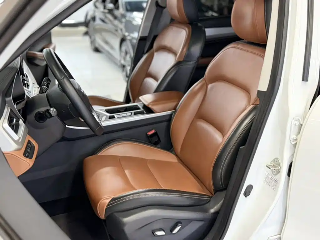 Geely Vision X6 2020 — фото 11