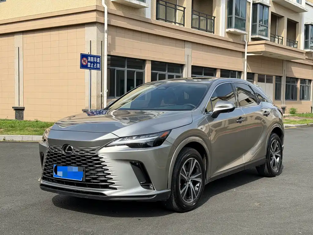 Lexus RX 2025 — фото 1