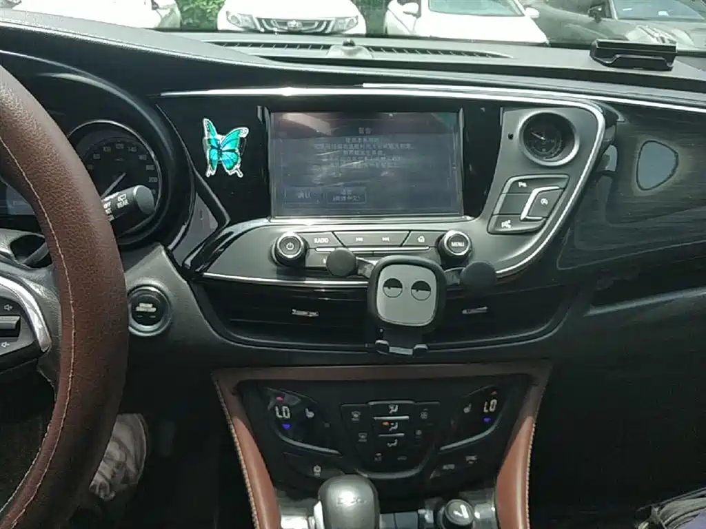 Buick Envision Plus 2019 — фото 13