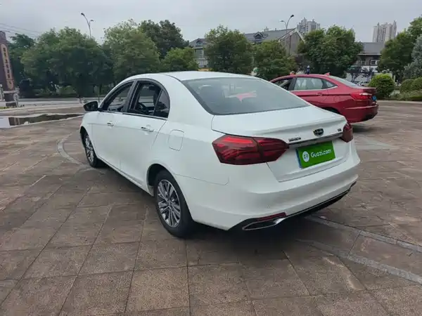 Geely Emgrand 2018