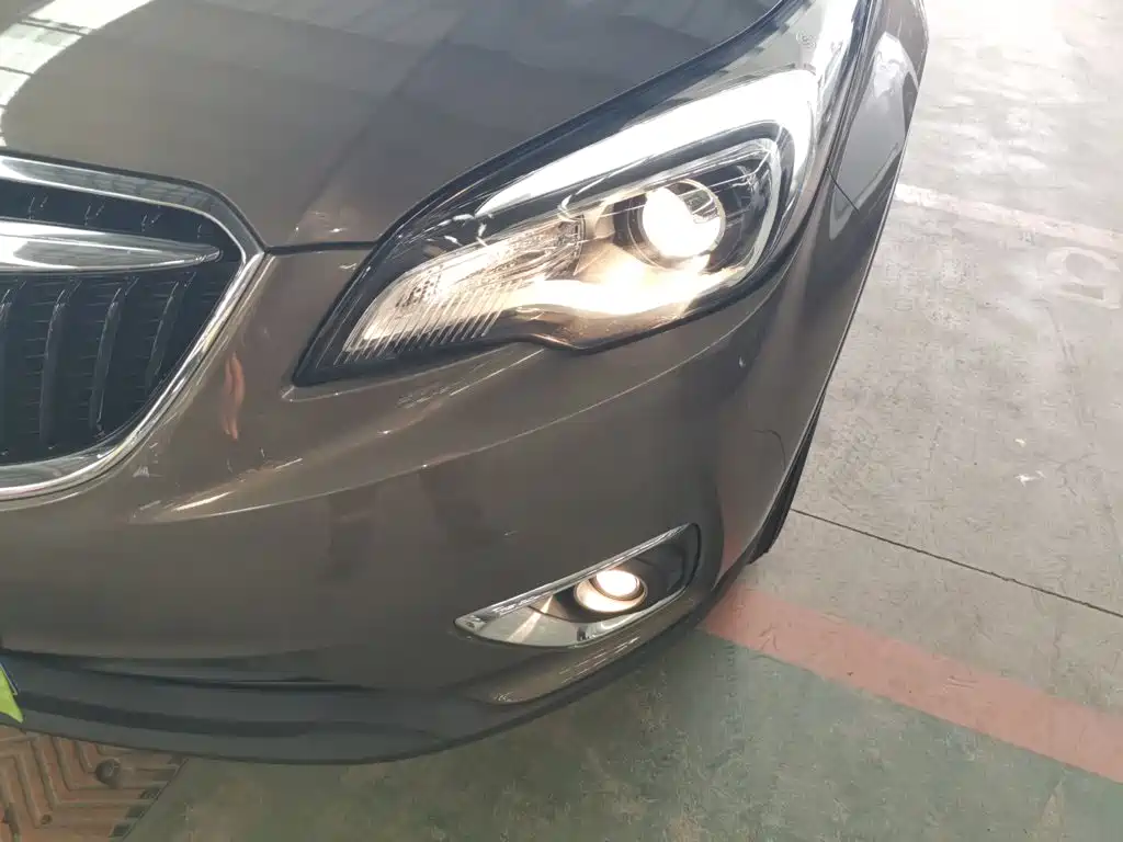 Buick Envision Plus 2019 — фото 24