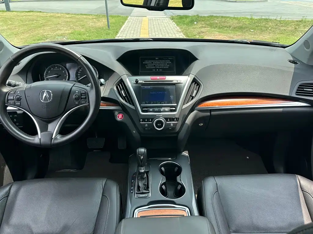 Acura MDX 2016 — фото 13