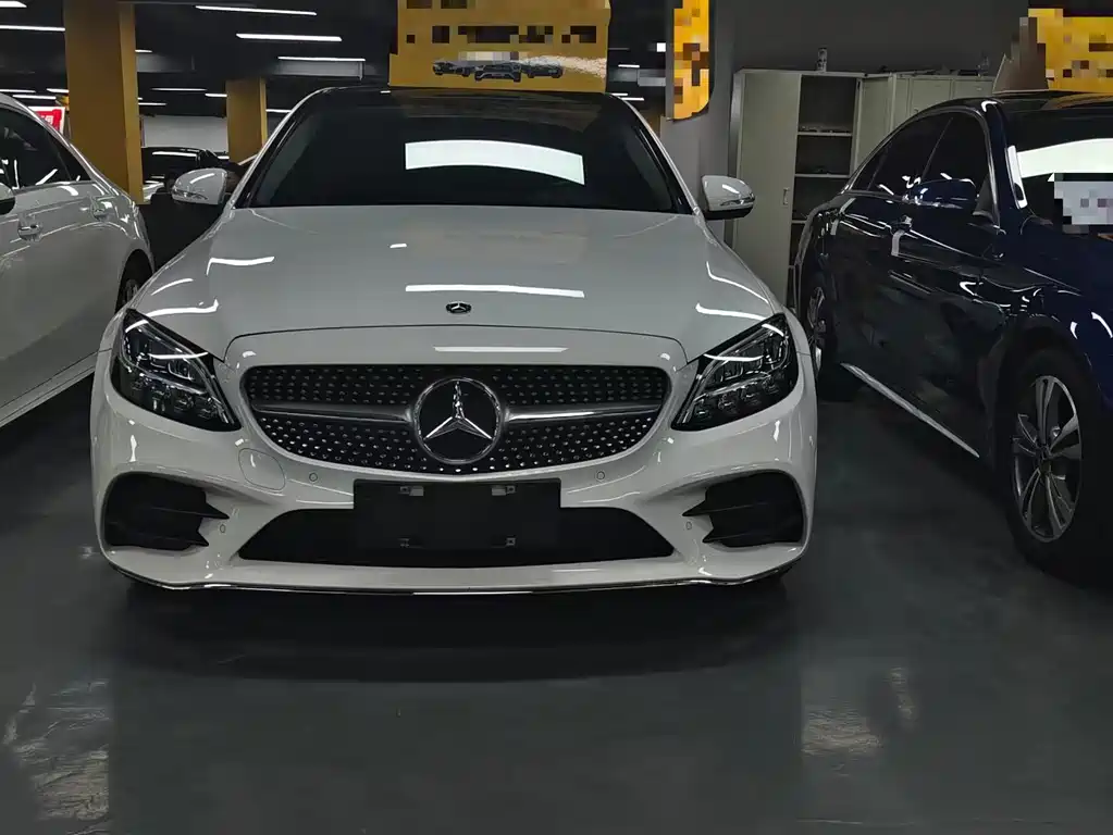 Mercedes-Benz C-Class 2019