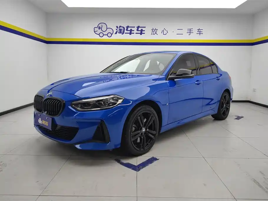 BMW 1 Series 2021