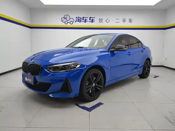 BMW 1 Series 2021
