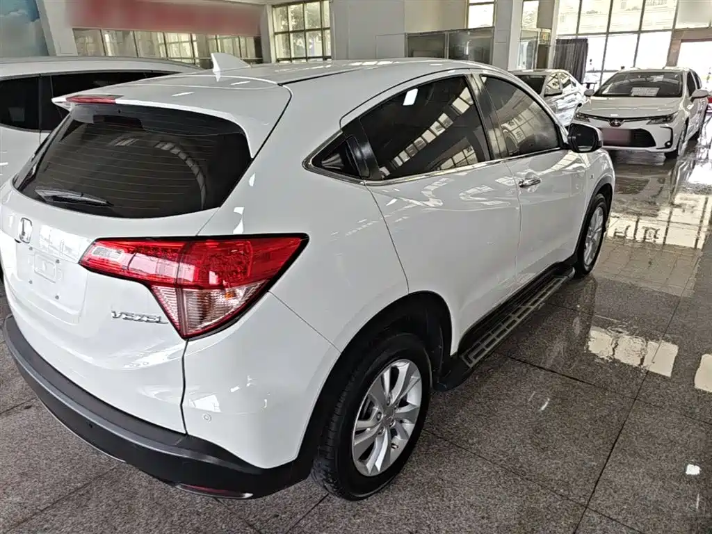 Honda Vezel 2018 — фото 7