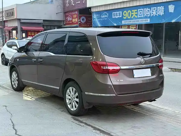 Buick GL8 2019