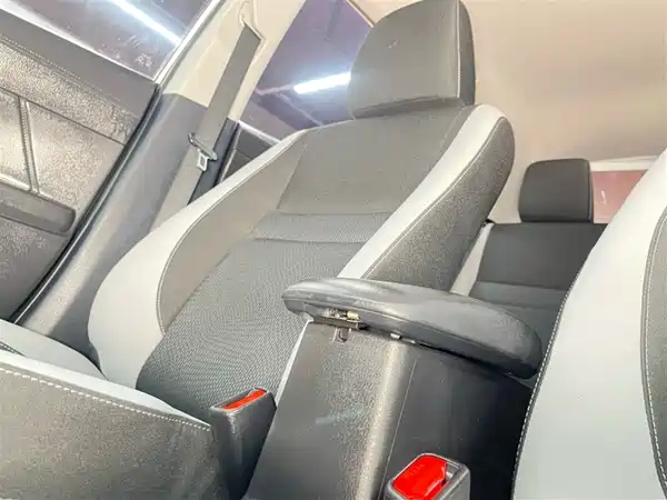 Toyota Yaris L 2020