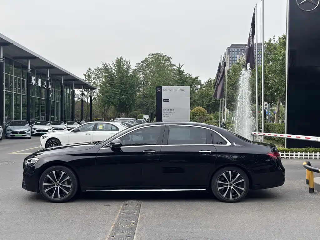 Mercedes-Benz E-Class New Energy 2022 — фото 4