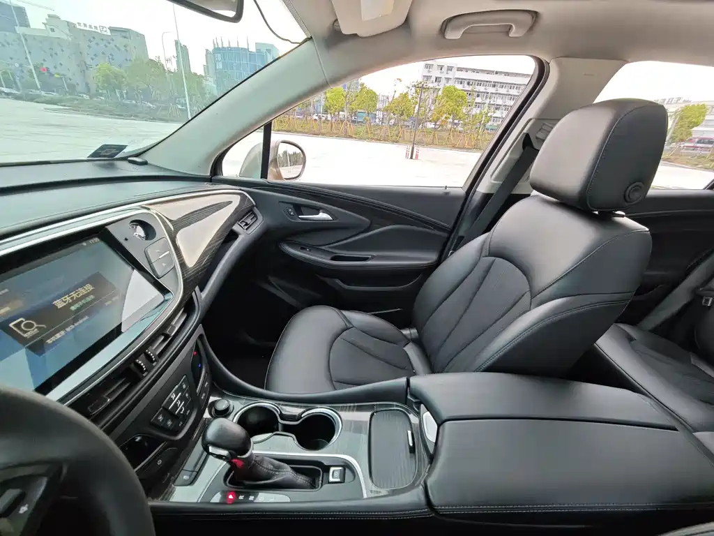 Buick Envision Plus 2018 — фото 11