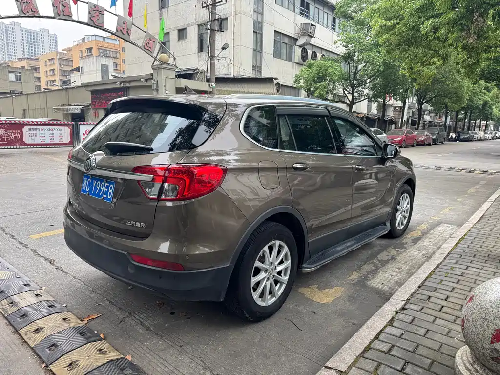Buick Envision Plus 2016 — фото 3