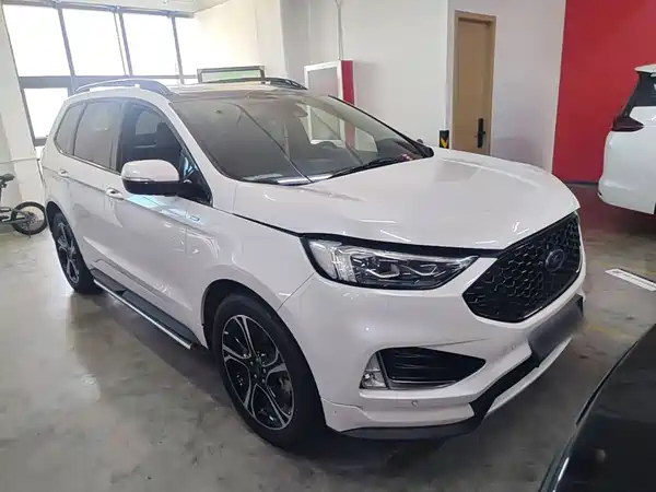 Ford Edge 2020